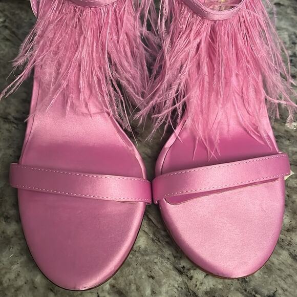 Antonio Melani Breast Cancer Awareness Capsule Stacy Feather Stilettos 9.5M - Picture 3 of 6